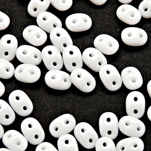 50pcs Czech Two Hole Pressed Glass Matubo SuperDuo Seed Beads 2,5x5mm Opaque Chalk White